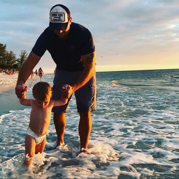 Meet your Posher, Victoria. - Picture 6 of 8